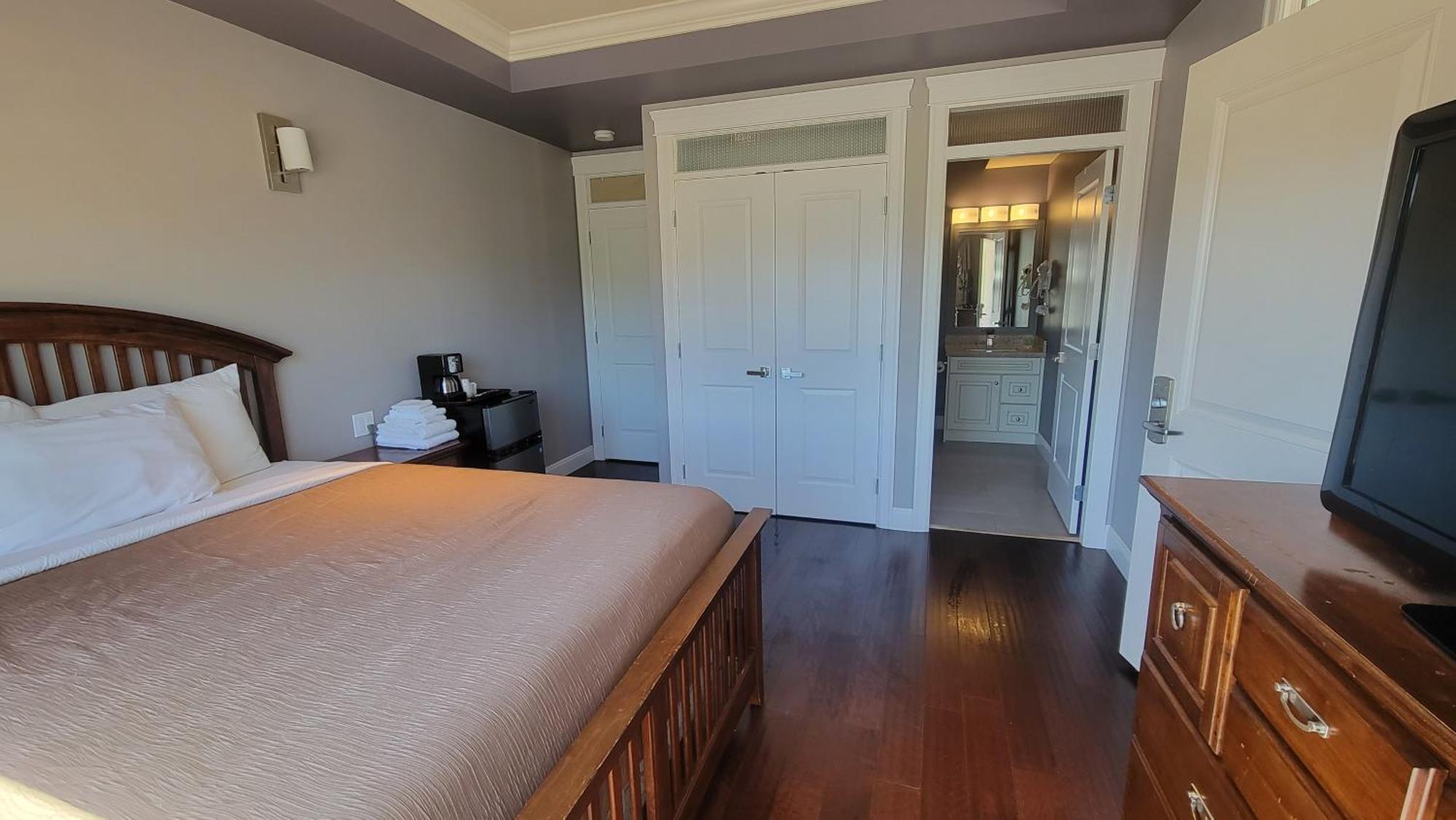 Sahara Courtyard Inn & Suites Osoyoos Hotel Osoyoos