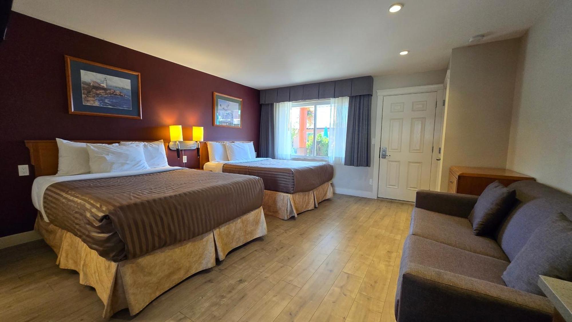 Hotel Sahara Courtyard Inn & Suites Osoyoos