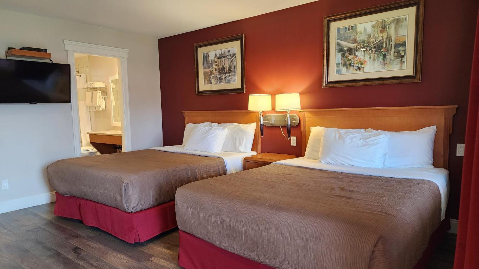 Sahara Courtyard Inn & Suites Osoyoos Hotel Osoyoos