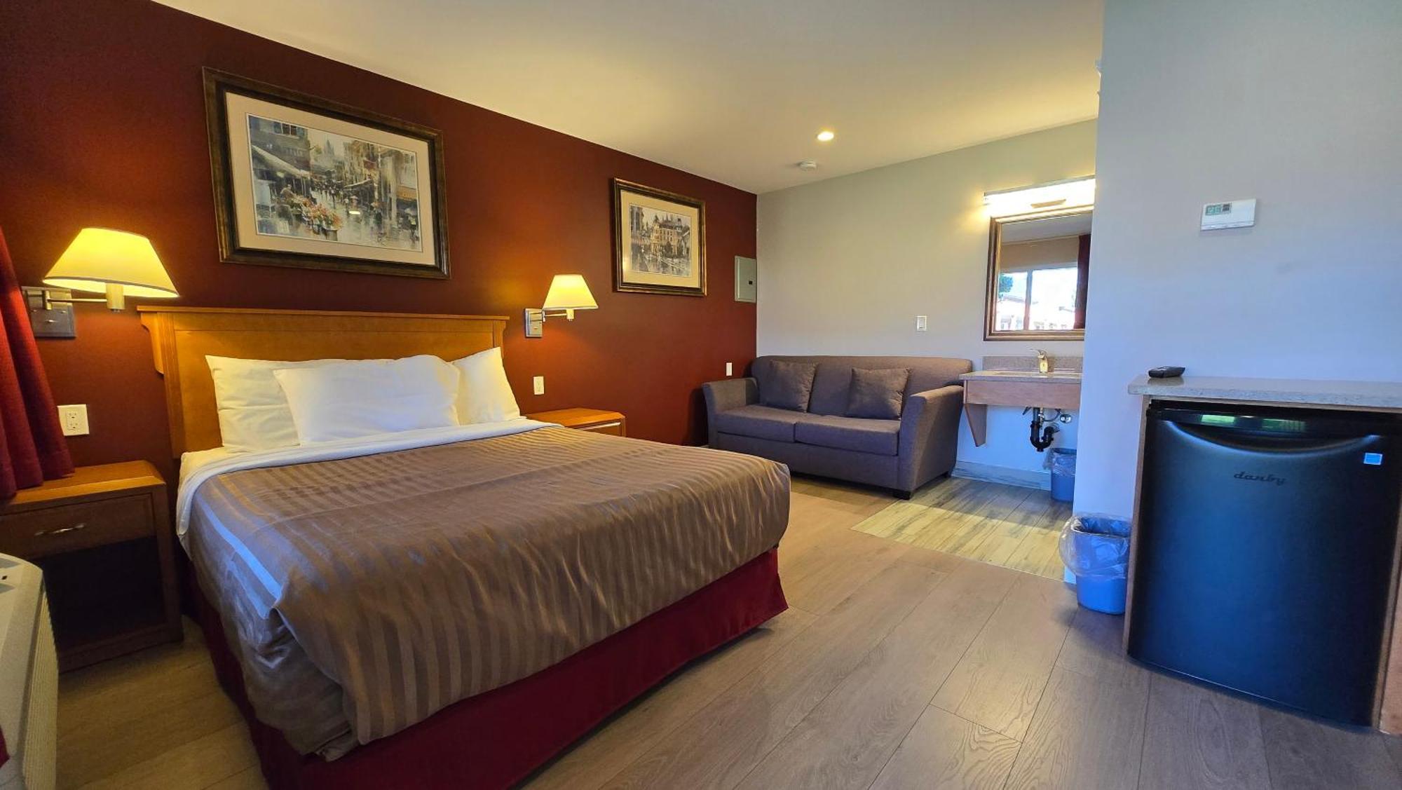 Hotel Sahara Courtyard Inn & Suites Osoyoos Osoyoos